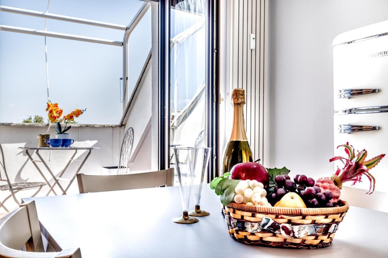 Bbhome Penthouse Bright And Elegant Metro Conca D'Oro Roma Eksteriør bilde