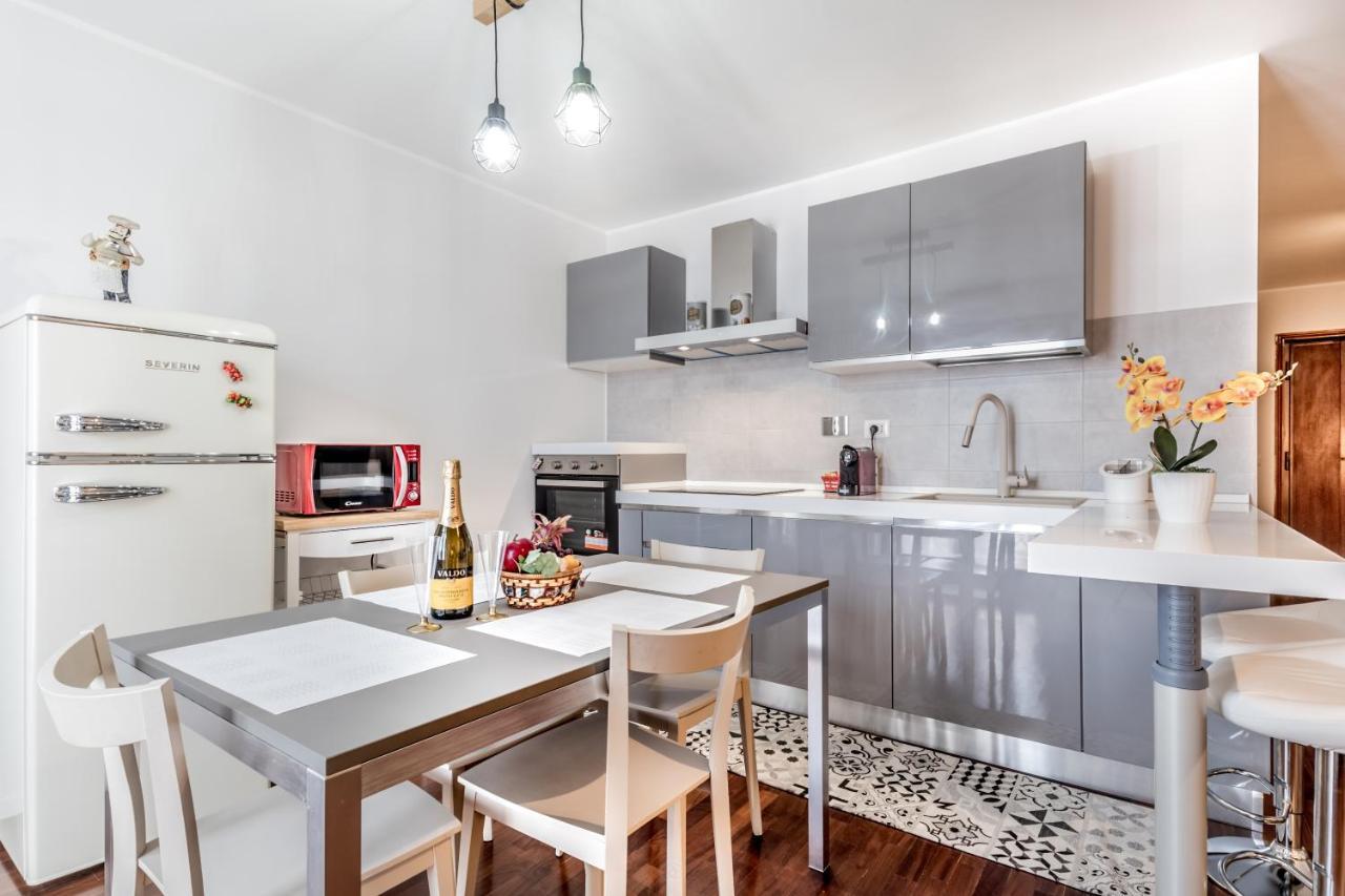 Bbhome Penthouse Bright And Elegant Metro Conca D'Oro Roma Eksteriør bilde